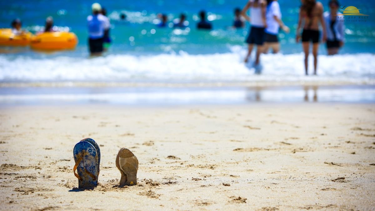 Пляж Ынванни популярен среди семей с детьми, в первую очередь тем, что находится на мелководье