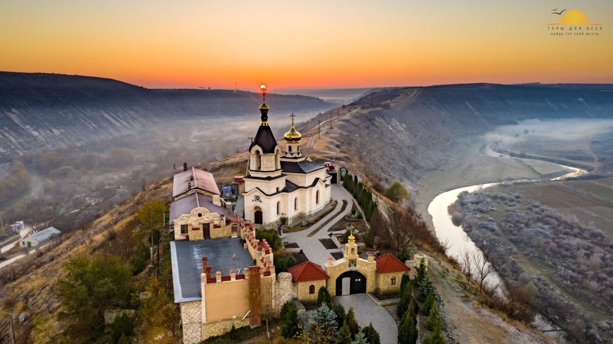 Монастыри Молдовы. Красивейшие места, которые стоит посетить